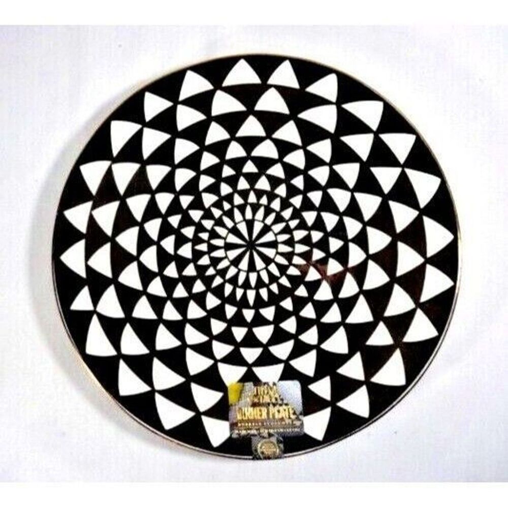 Thyme & Table Medallion Dinner Plate 10.5-inch Black White Dinnerware Stoneware